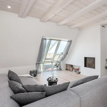 Villa Beachhouse24 *